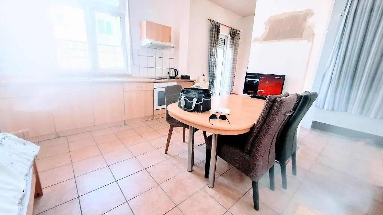 Fmi 9 Accommodation Raunheim