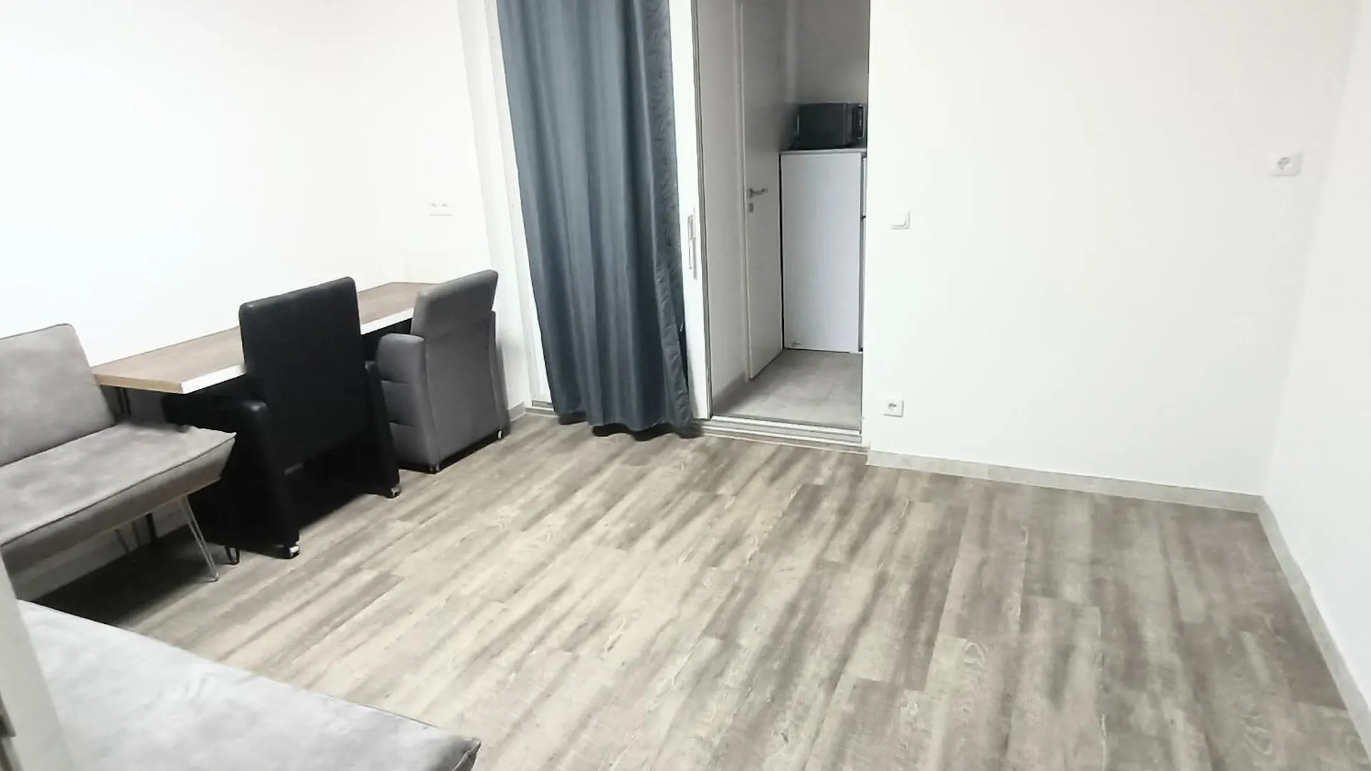 Fmi 9 Accommodation Raunheim Γερμανία