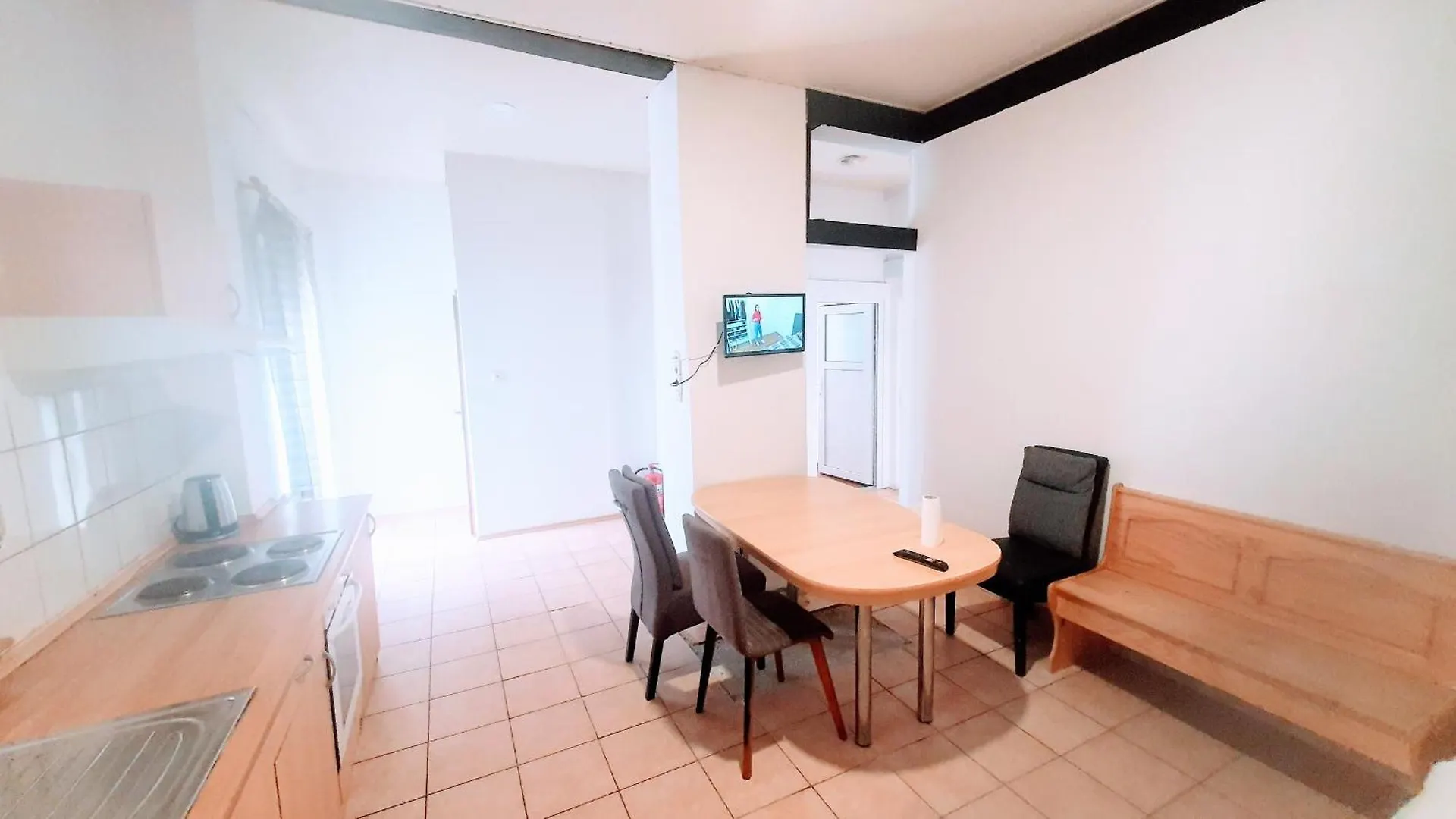 Fmi 9 Accommodation Raunheim