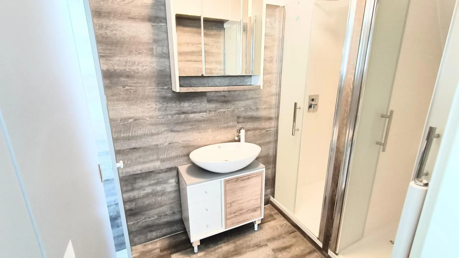 Fmi 9 Accommodation Raunheim